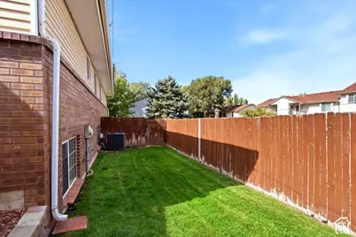 542 W 2900 S, Bountiful, UT 84010 - Photo 29