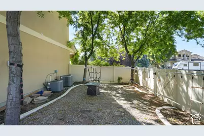 815 E Meadow Marsh Dr, Lehi, UT 84043 - Photo 35