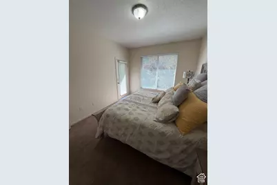 9476 S Hidden Point Dr W, Sandy, UT 84070 - Photo 15
