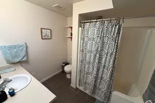 9476 S Hidden Point Dr W, Sandy, UT 84070 - Photo 27
