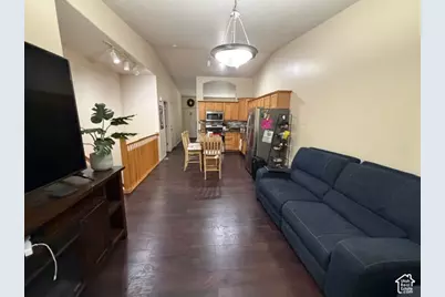 9476 S Hidden Point Dr W, Sandy, UT 84070 - Photo 9