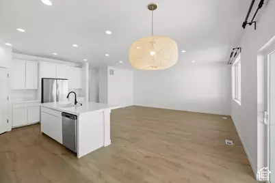 2869 S Drake Ave, Saratoga Springs, UT 84045 - Photo 7