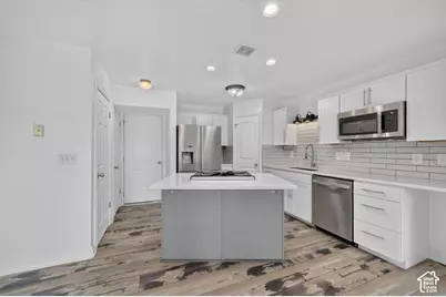 589 E Quinn Ct S, Ogden, UT 84404 - Photo 5