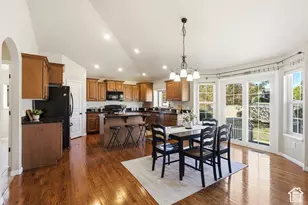 8322 S Birch Water Ln, West Jordan, UT 84081 - Photo 11