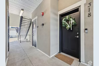 318 W 410 N, Vineyard, UT 84059 - Photo 3