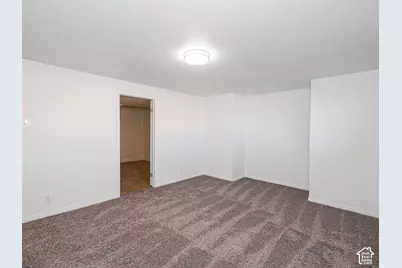 6155 W 4100 S, West Valley, UT 84128 - Photo 29