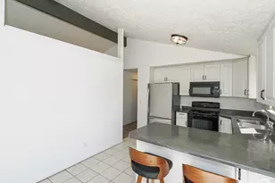 6155 W 4100 S, West Valley, UT 84128 - Photo 17