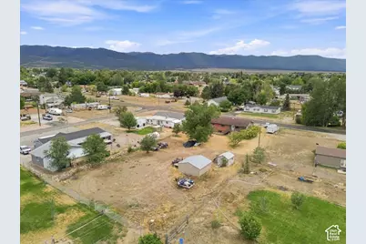 138 W 400 N, Mount Pleasant, UT 84647 - Photo 25