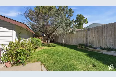 4550 S 2600 W, Roy, UT 84067 - Photo 33