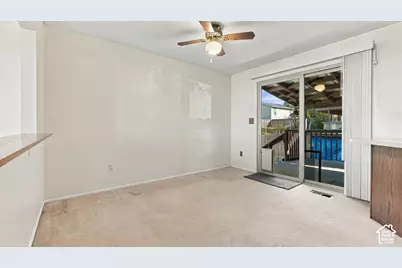 4550 S 2600 W, Roy, UT 84067 - Photo 7