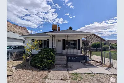 63 N Garden St E, Helper, UT 84526 - Photo 1