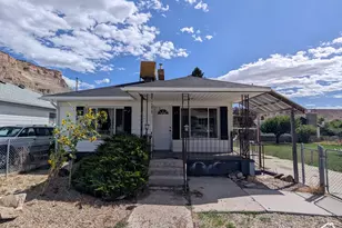 63 N Garden St E, Helper, UT 84526 - Photo 1