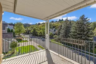 10819 S Lostwood Dr E, Sandy, UT 84092 - Photo 13