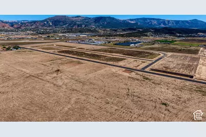 3272 W 750 N #14, Cedar City, UT 84721 - Photo 7