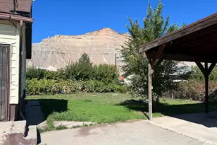 265 Roosevelt St, Helper, UT 84526 - Photo 5