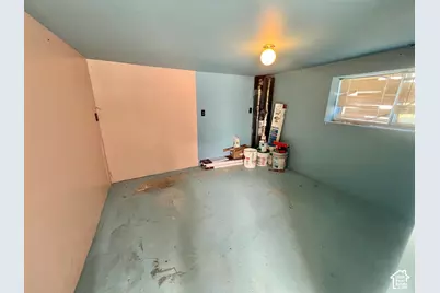 265 Roosevelt St, Helper, UT 84526 - Photo 17