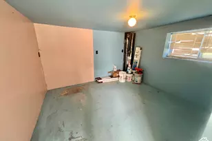 265 Roosevelt St, Helper, UT 84526 - Photo 17