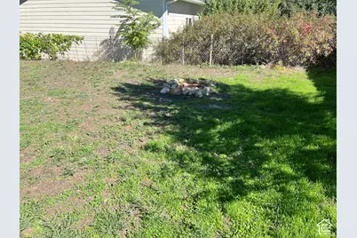 265 Roosevelt St, Helper, UT 84526 - Photo 23