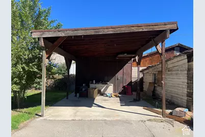 265 Roosevelt St, Helper, UT 84526 - Photo 25