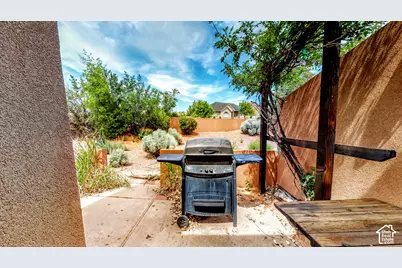 3299 E Fairway Loop, Moab, UT 84532 - Photo 19