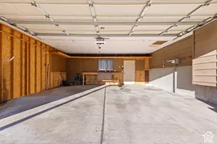 566 N 700 W, Clearfield, UT 84015 - Photo 19