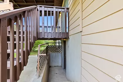 566 N 700 W, Clearfield, UT 84015 - Photo 19