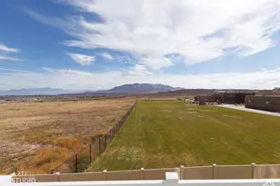 961 W Coral Charm Wy, Saratoga Springs, UT 84045 - Photo 19