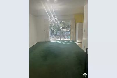 8228 S Bettina Ln E, Sandy, UT 84093 - Photo 7