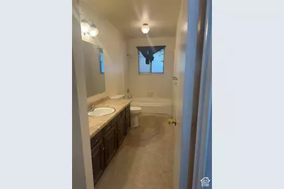 8228 S Bettina Ln E, Sandy, UT 84093 - Photo 13