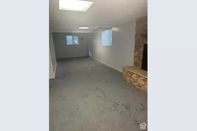 8228 S Bettina Ln E, Sandy, UT 84093 - Photo 15
