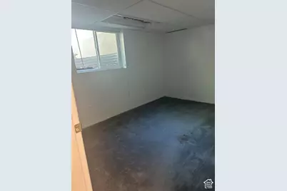 8228 S Bettina Ln E, Sandy, UT 84093 - Photo 17