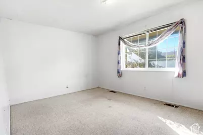 7454 W Dickson Way S, Magna, UT 84044 - Photo 13
