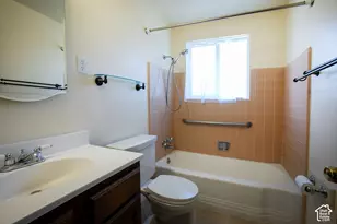 2035 E 2700 S, Salt Lake City, UT 84109 - Photo 13