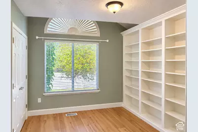 341 W 400 S, Salem, UT 84653 - Photo 9