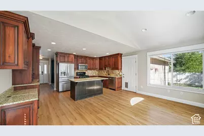 341 W 400 S, Salem, UT 84653 - Photo 7