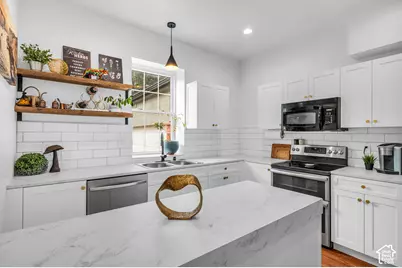230 W Center St, Midvale, UT 84047 - Photo 9