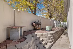 7918 S Abercrombie Ln W, West Jordan, UT 84088 - Photo 37