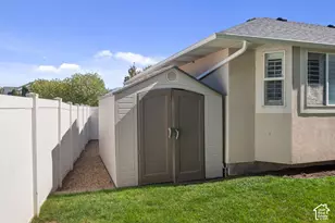 7918 S Abercrombie Ln W, West Jordan, UT 84088 - Photo 35