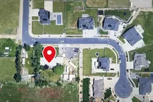 465 W 1025 S, Farmington, UT 84025 - Photo 1