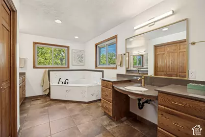 1331 N Child Dr E, Layton, UT 84040 - Photo 17