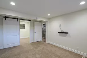 885 E Winter Way, Sandy, UT 84094 - Photo 27