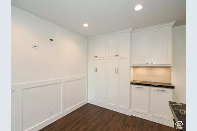 885 E Winter Way, Sandy, UT 84094 - Photo 13