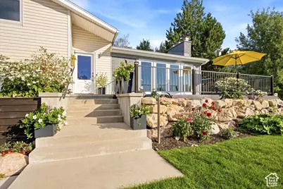 3593 S Eastwood Dr E, Salt Lake City, UT 84109 - Photo 3
