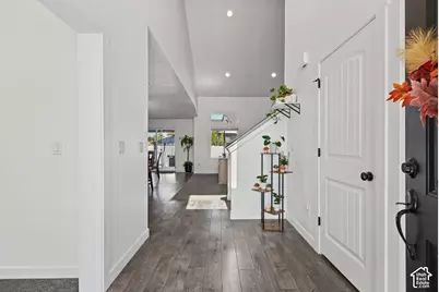 1377 E Erickson Knoll Ln, Eagle Mountain, UT 84005 - Photo 5