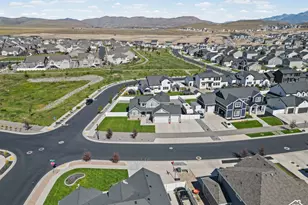 1377 E Erickson Knl Ln, Eagle Mountain, UT 84005 - Photo 45