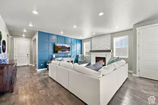 6867 W 8045 S, West Jordan, UT 84081 - Photo 9