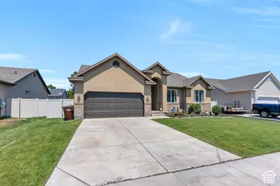 4613 E Bridleway Rd, Eagle Mountain, UT 84005 - Photo 1