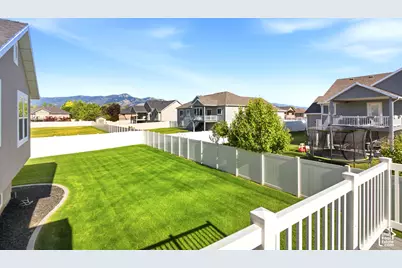 2737 W 2550 N, Plain City, UT 84404 - Photo 31