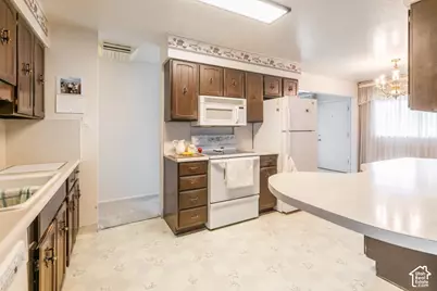 1198 N 1500 W, Salt Lake City, UT 84116 - Photo 9