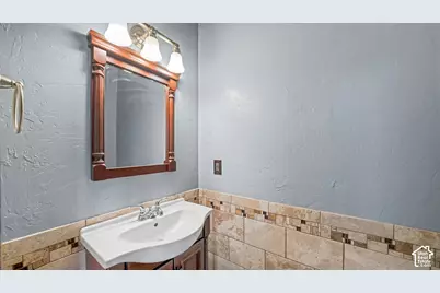 6169 Triple Crown Ln, Herriman, UT 84096 - Photo 13